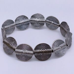 NWT Wool + Pepper Co. Silver Spiral Bracelet